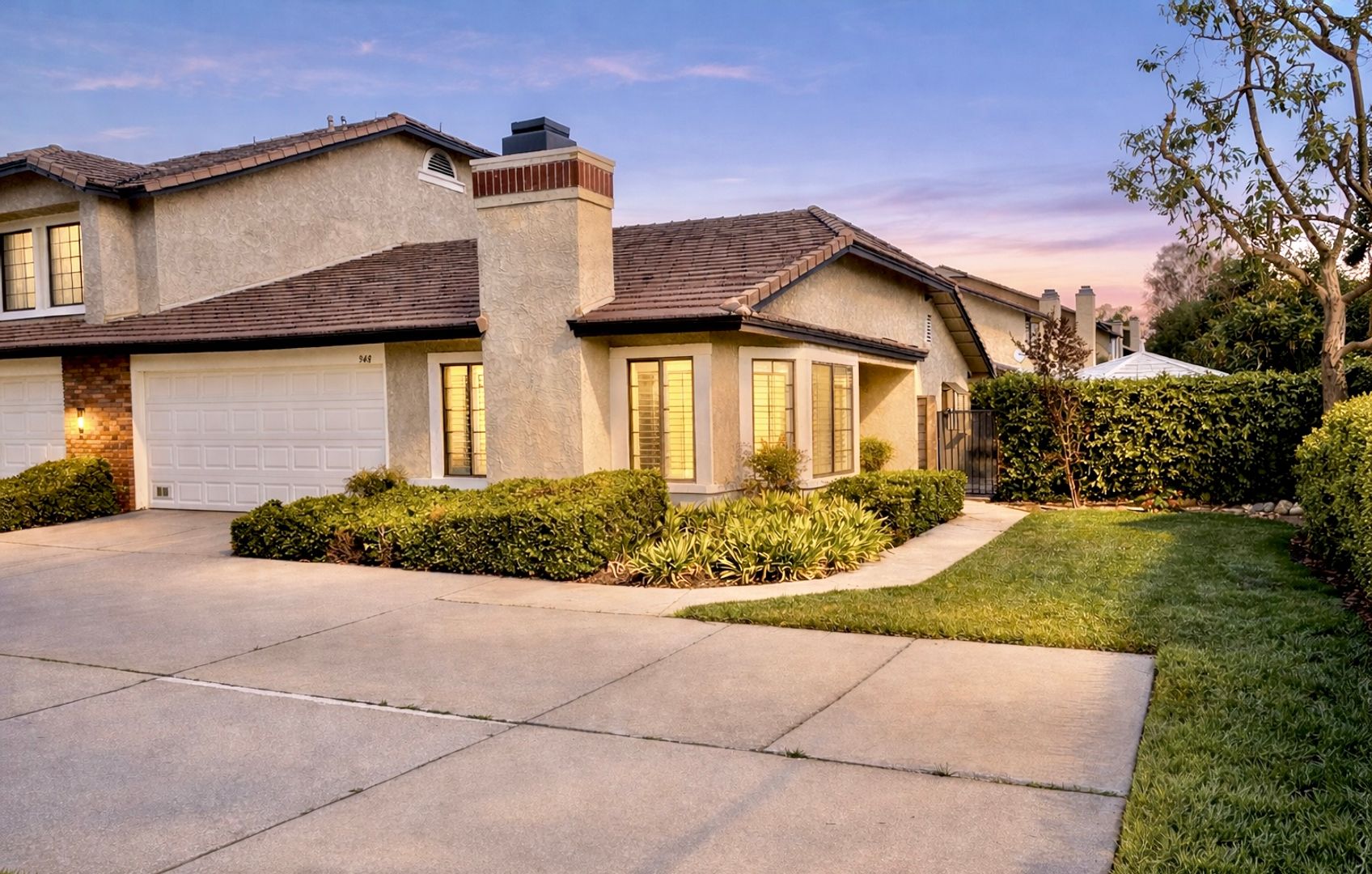 Glendora House: 948 Sandstone Dr