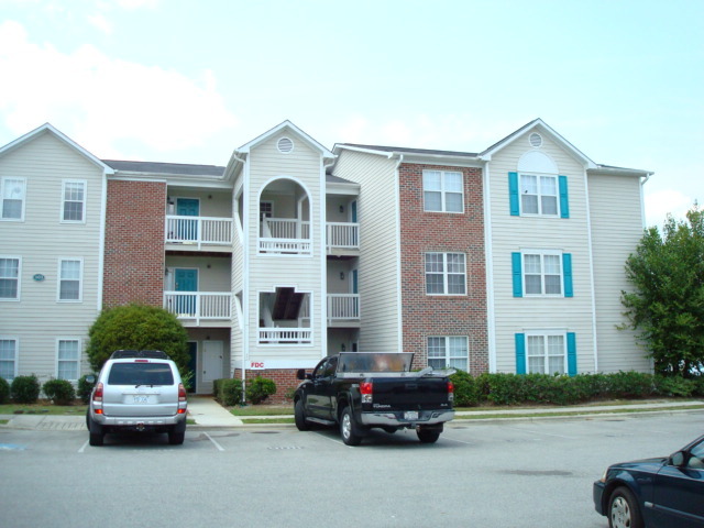 Wilmington Condo: 901 C Litchfield Way