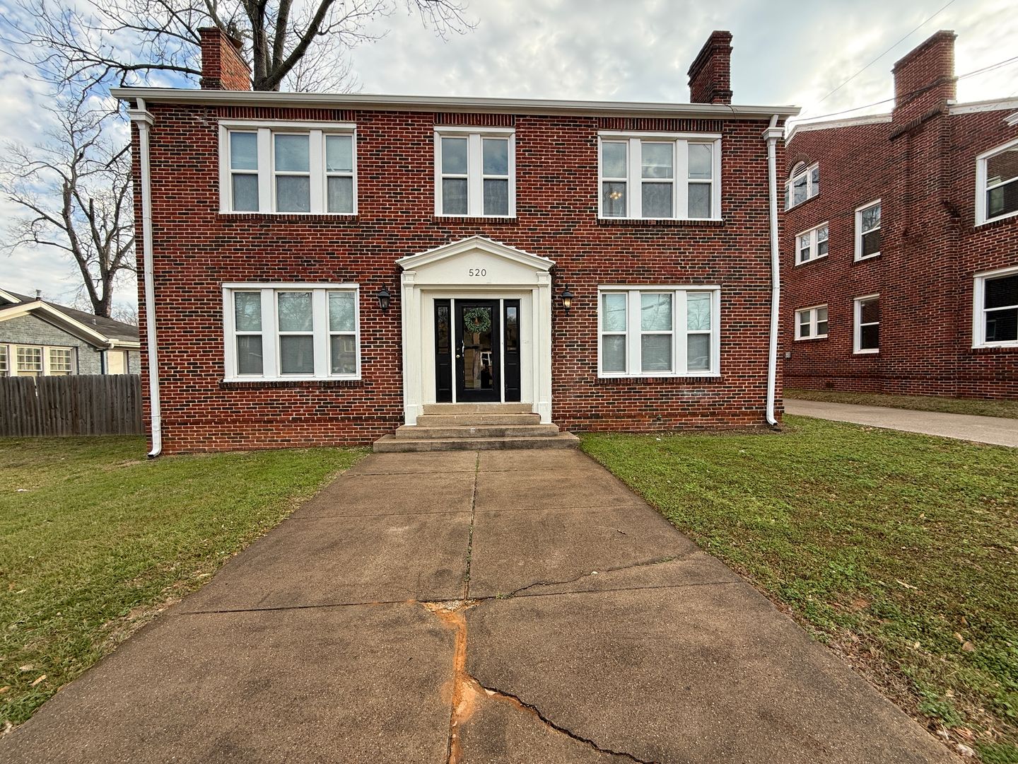 Tyler Apartment: 520 S Fannin Ave #2