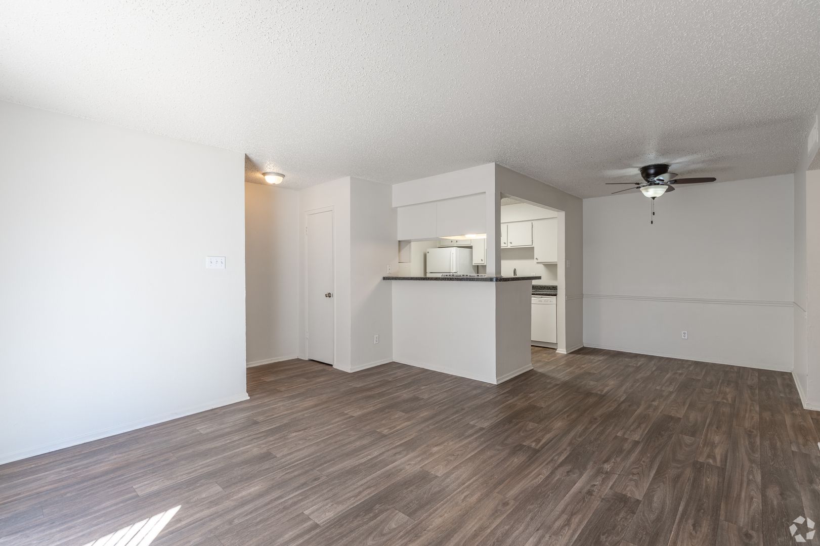 Tyler Apartment: 202 Thigpen Dr.