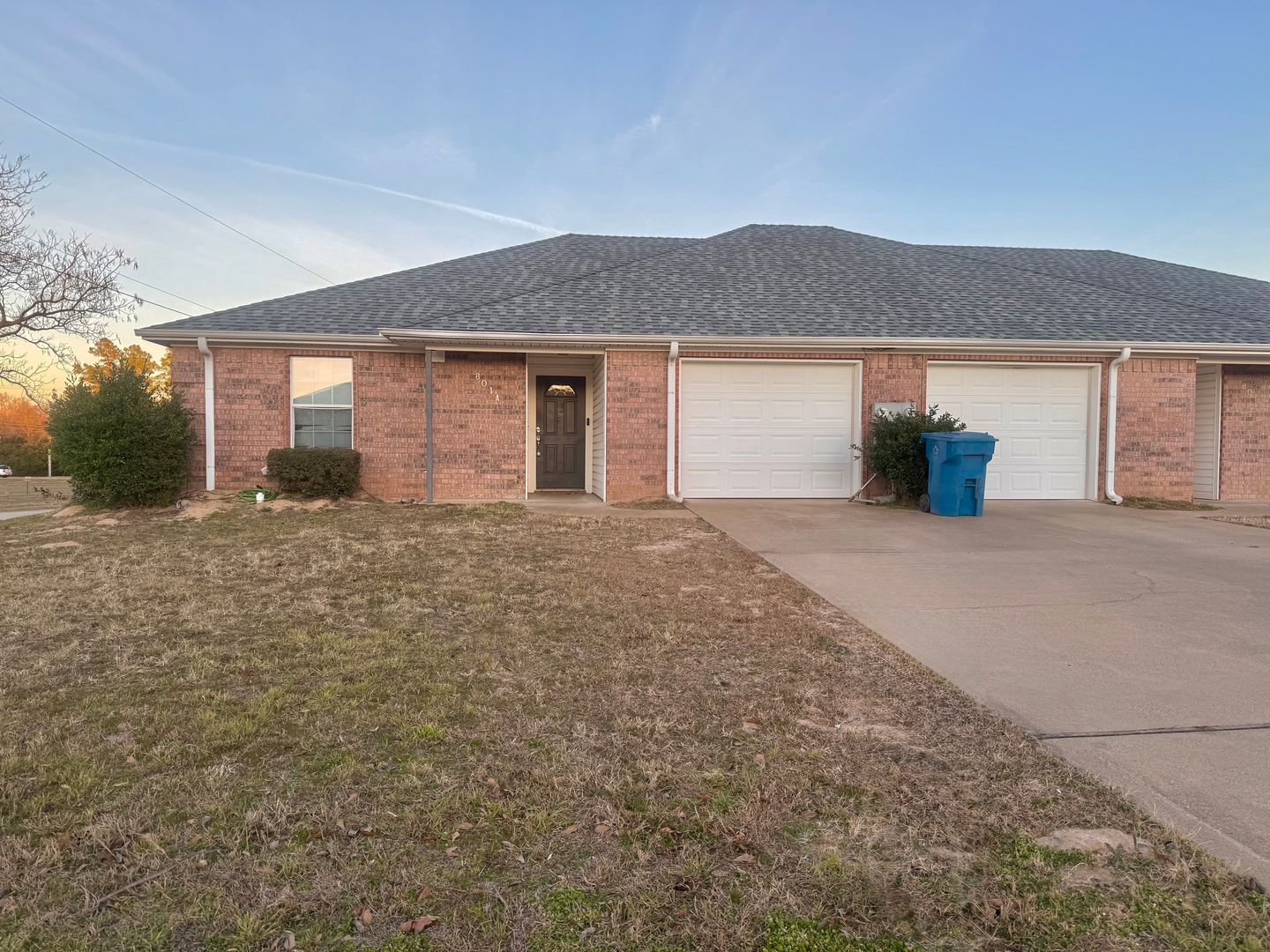 Lindale House: 801A Hickory St.