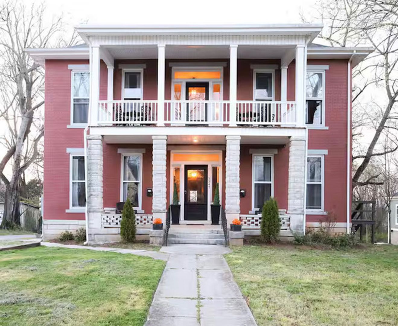 Bowling Green Apartment: 1347 Park Street