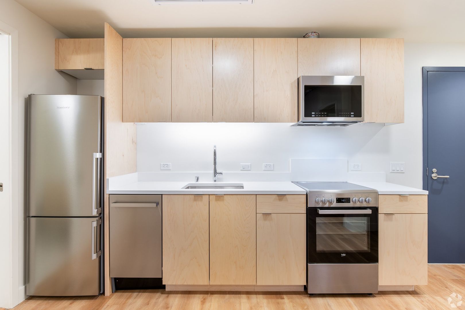 Oakland Apartment: 316 12th St