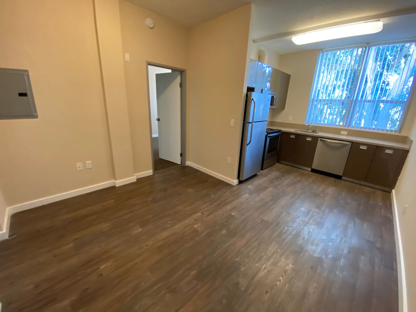 Hayward Apartment: 25400 Carlos Bee Blvd