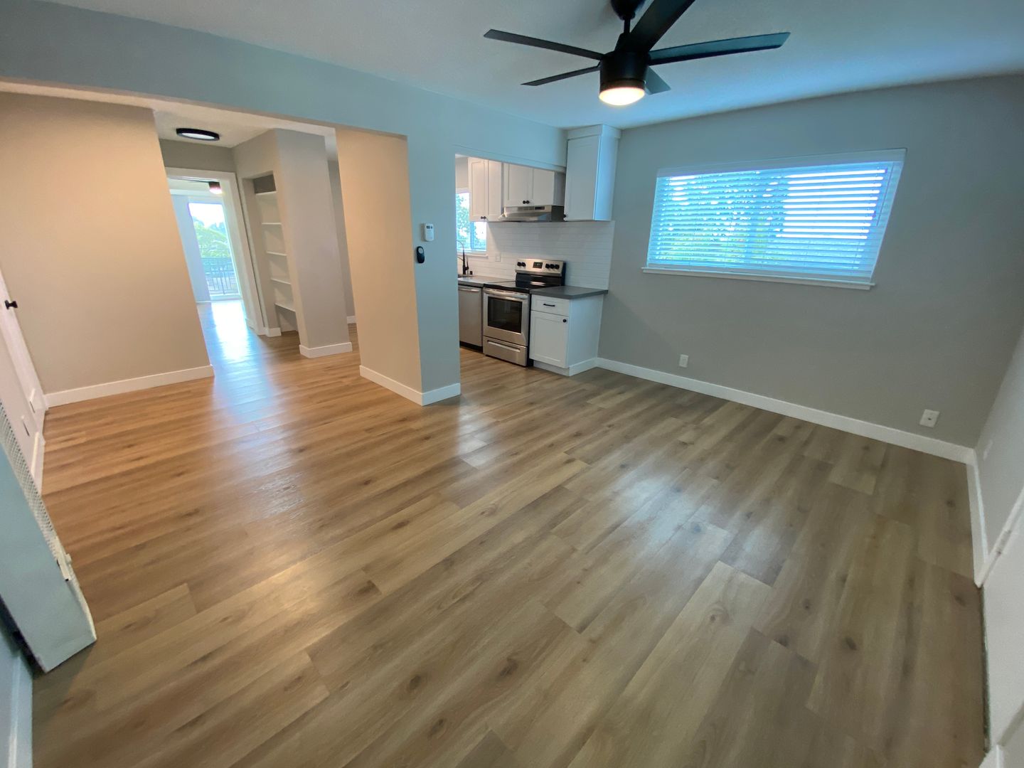 Hayward Apartment: 23972, 23974, 23976 2nd St