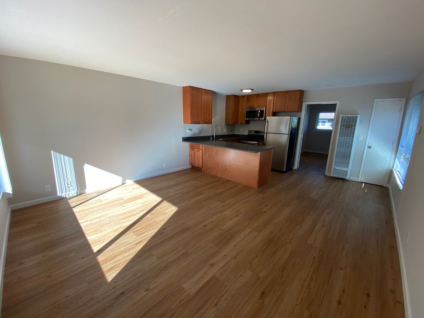 Redwood City Apartment: 3530-3550 Farm Hill Blvd