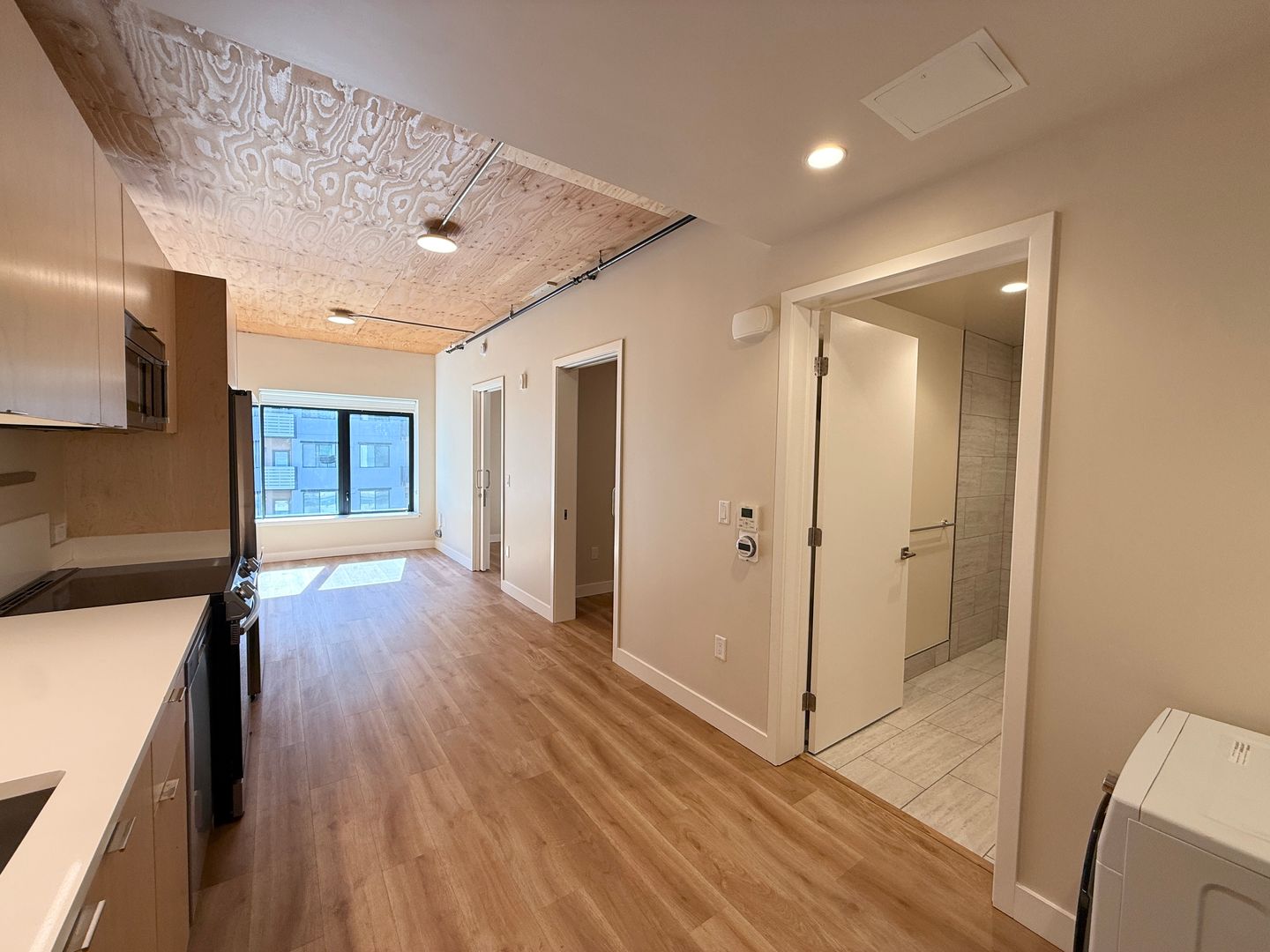 Oakland Apartment: 316 12th St