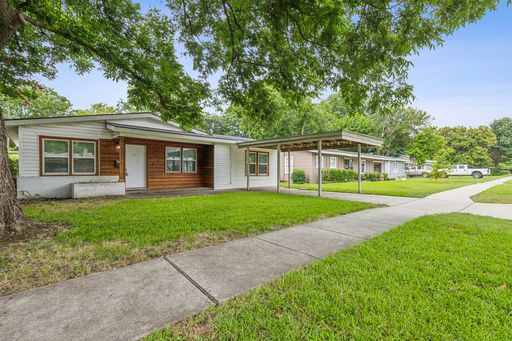 5805 Tracyne Dr.