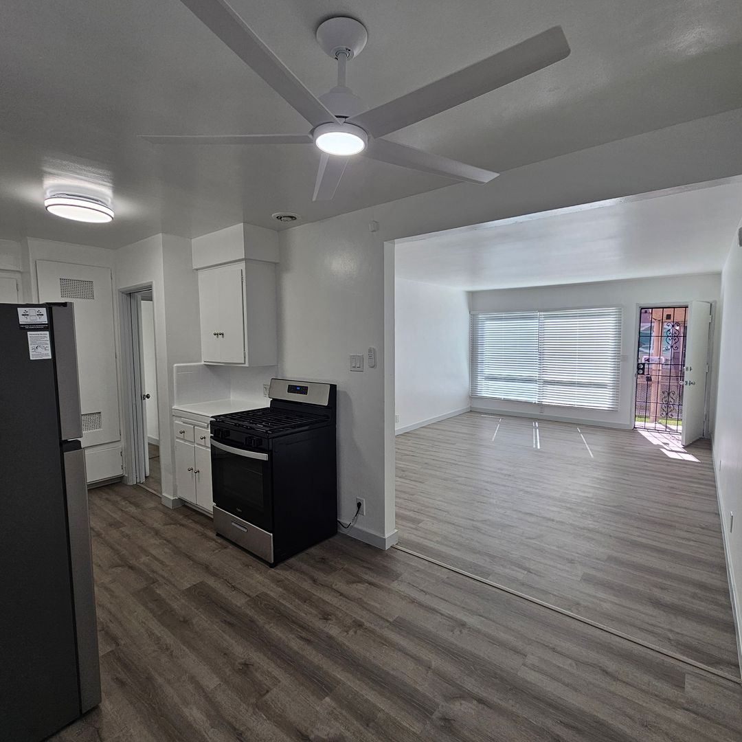 Lynwood Apartment: 3376 Martin Luther King Jr. Blvd