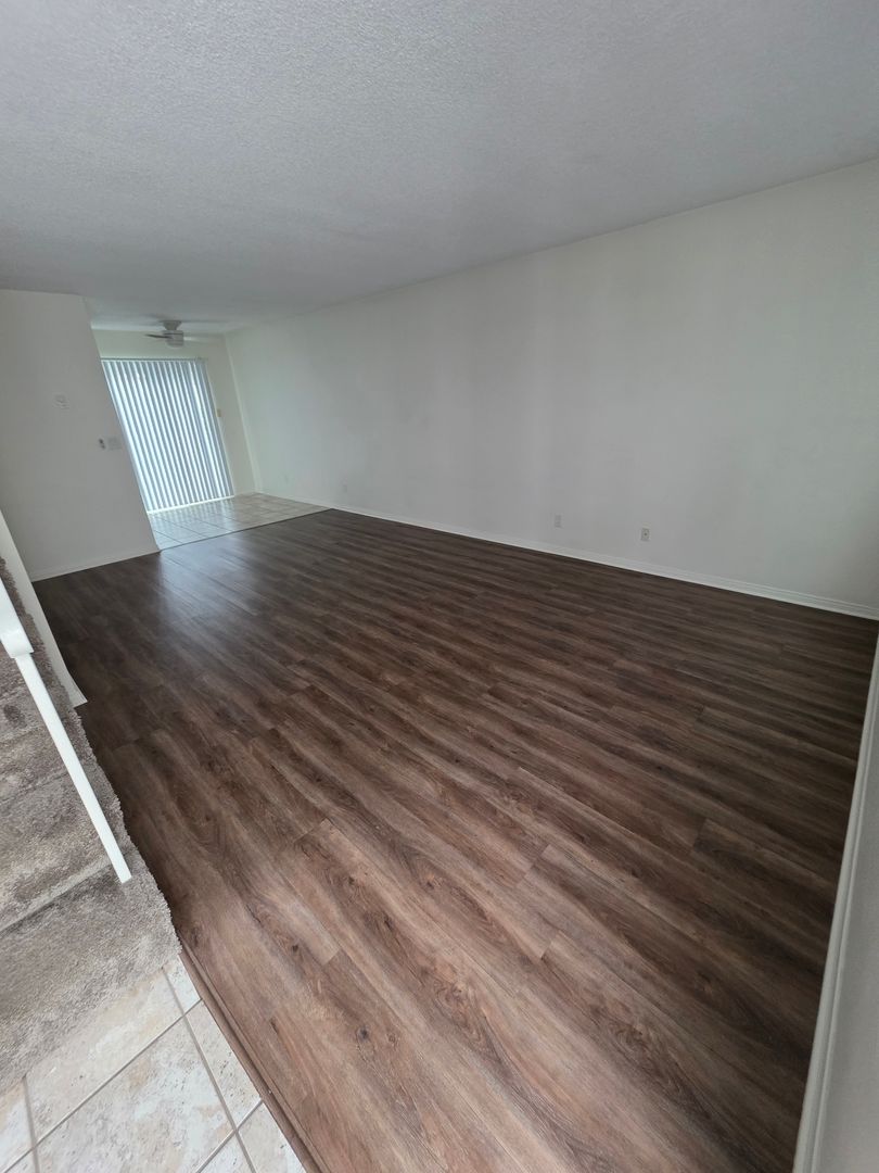 Torrance Townhome: 3505 Emerald St - 12