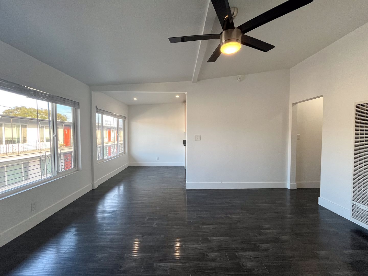 Gardena Apartment: 14715 Chadron Ave