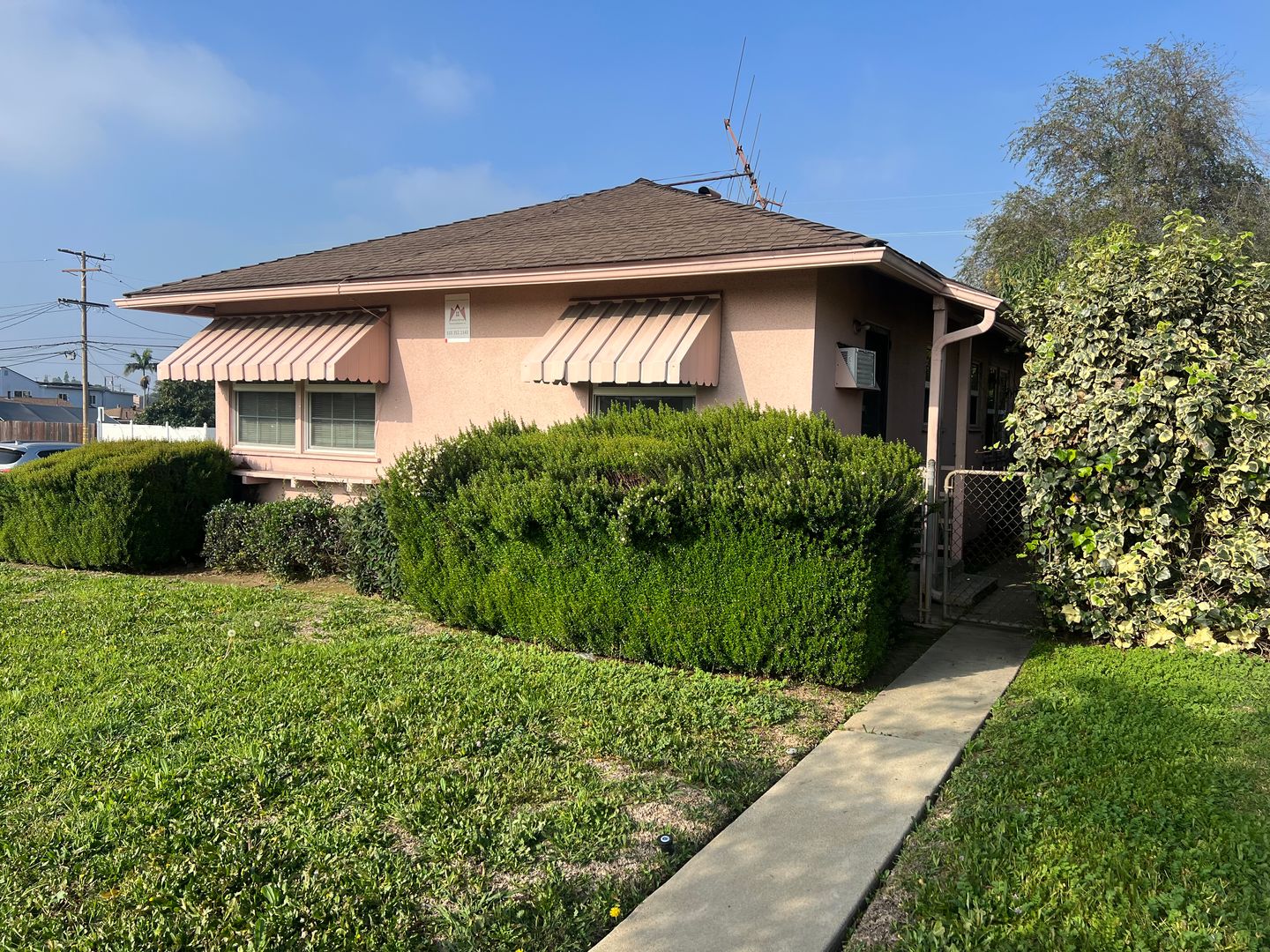 Monterey Park Apartment: 2115 S Garfield Ave.