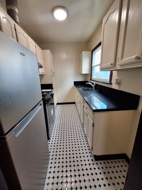 Welcome to Your New Home in Los Angeles – photo 1