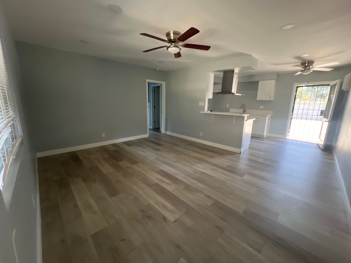 Montebello Apartment: 112 N. Spruce St.