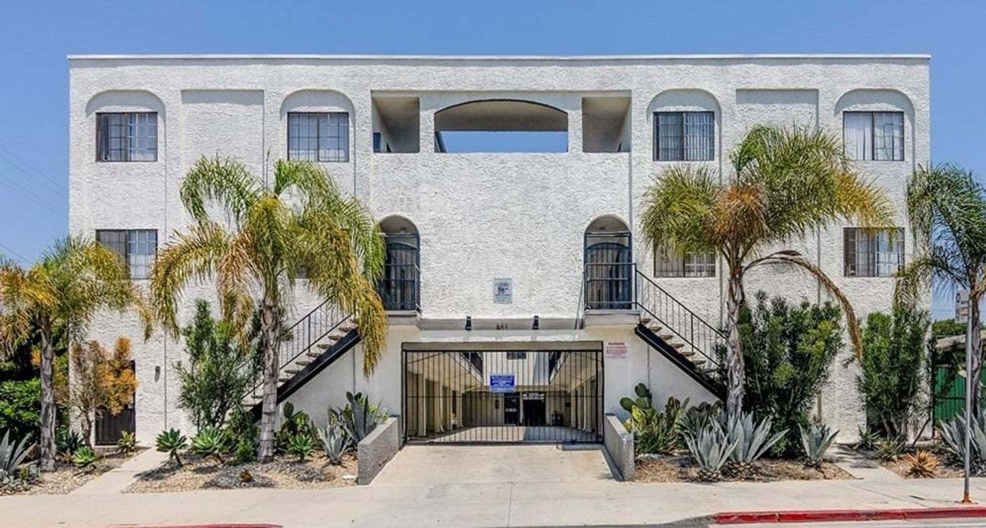 Inglewood Apartment: 501 Hyde Park Place - 05