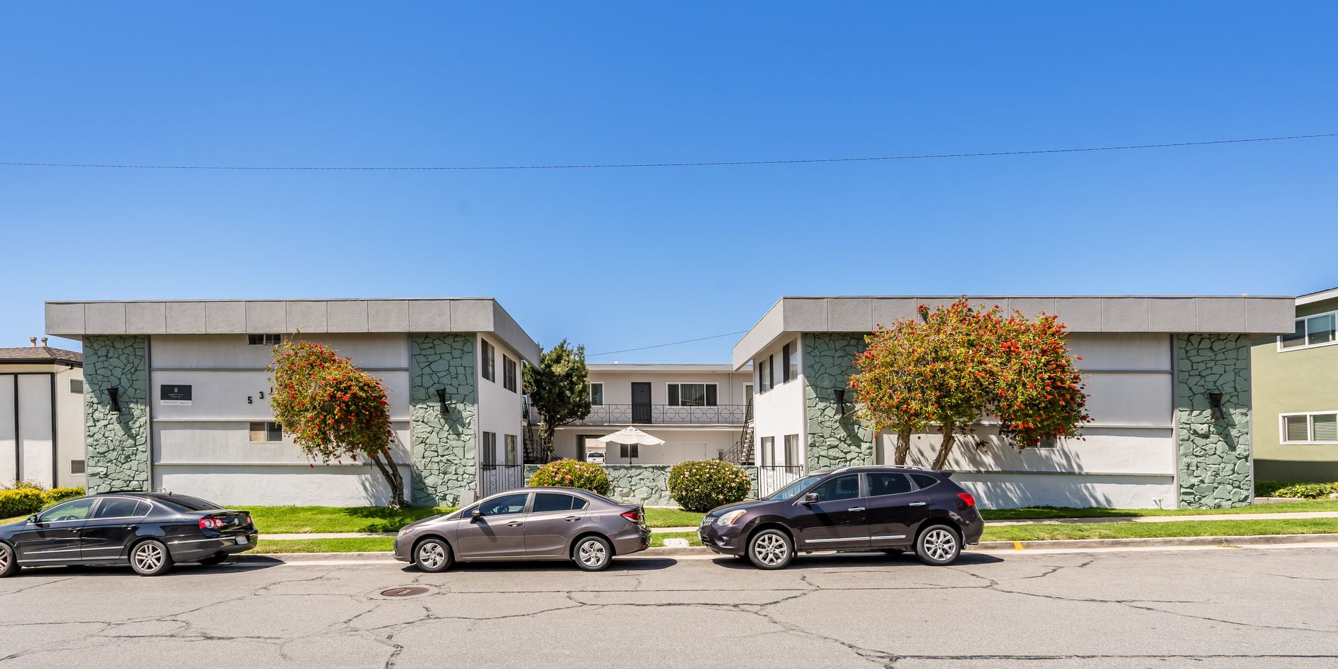 Torrance Apartment: 5315 Lorna St