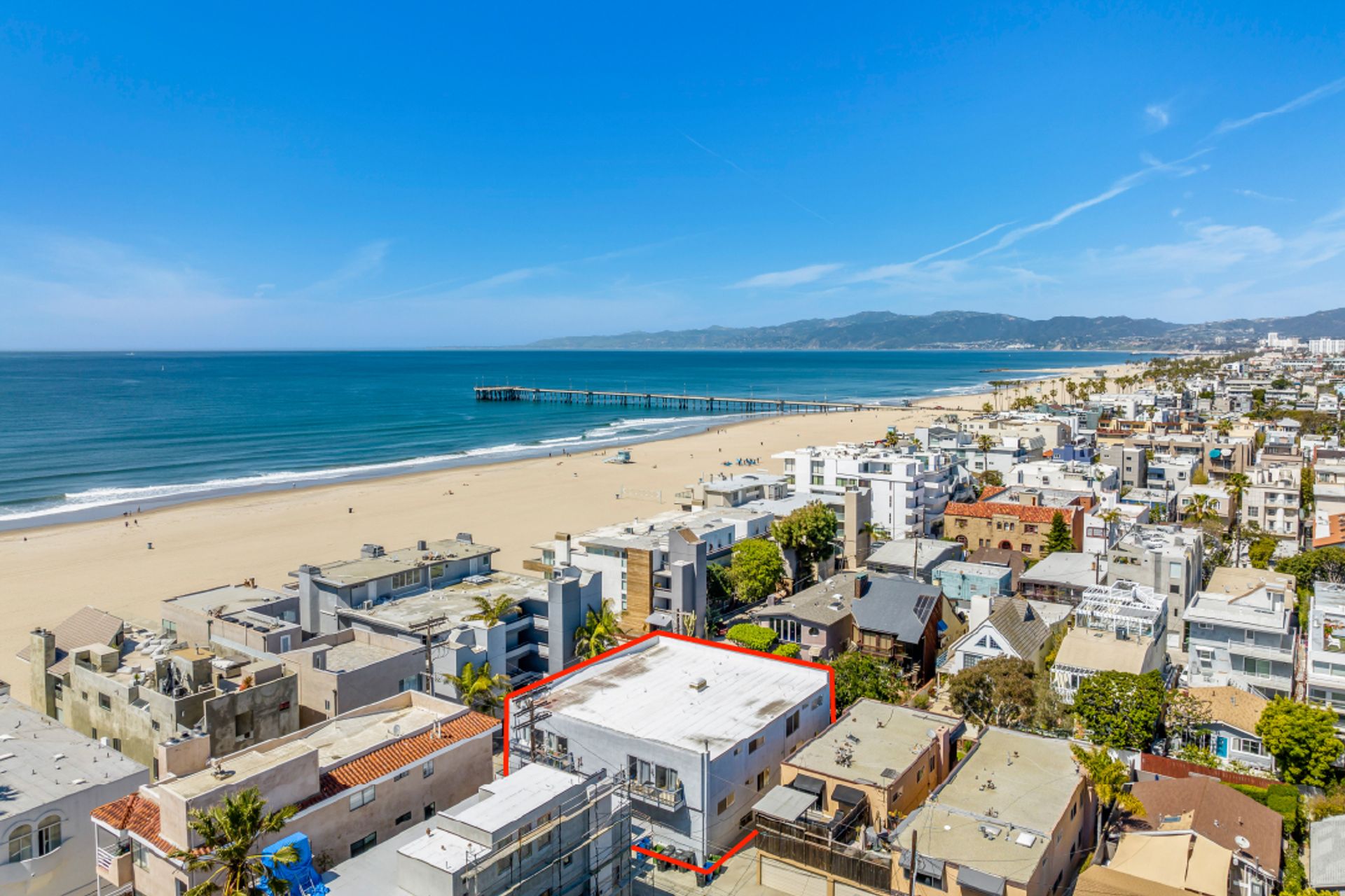 Marina Del Rey Apartment: 16 Fleet St