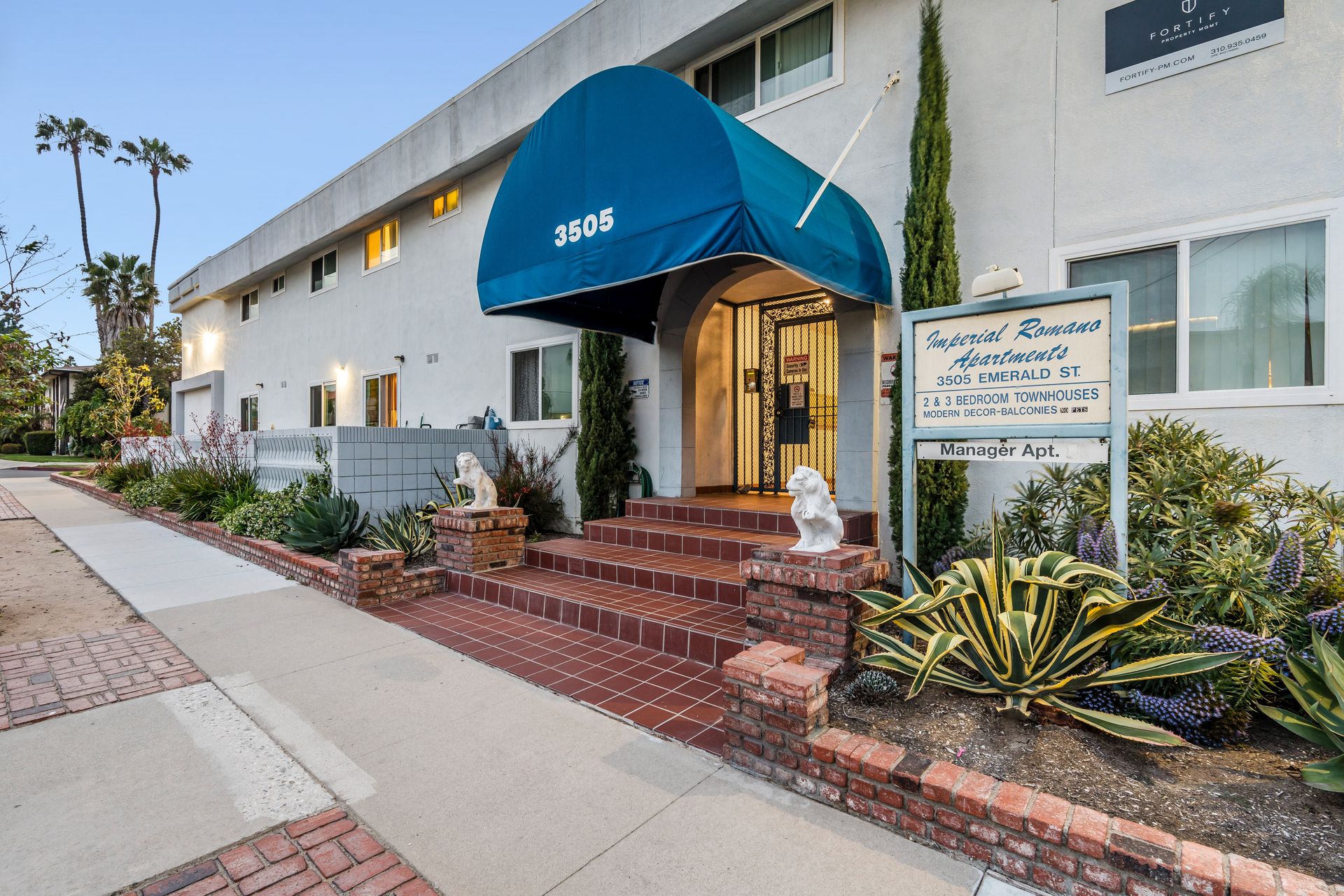 Torrance Townhome: 3505 Emerald St