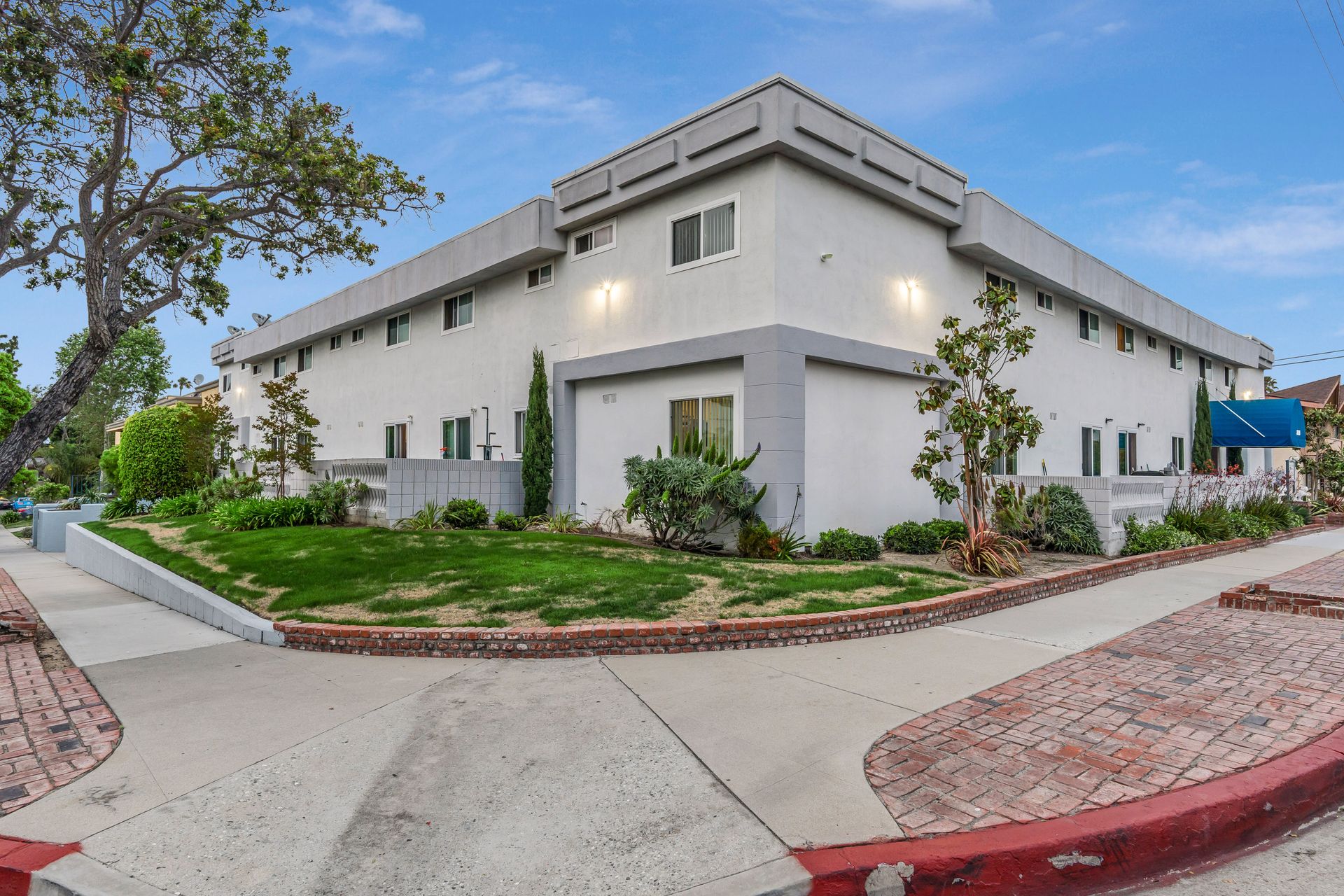 Torrance Townhome: 3505 Emerald St