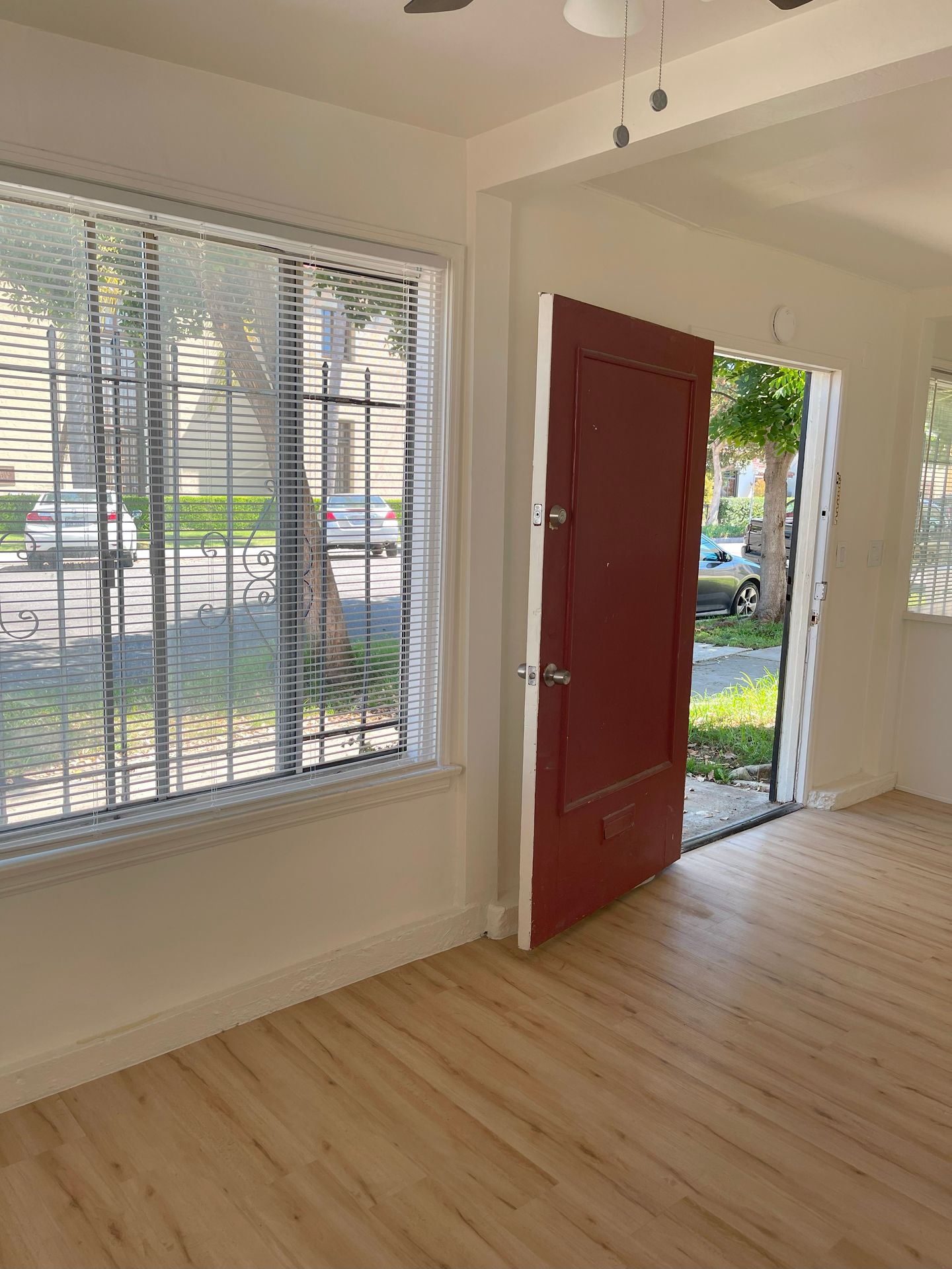 Long Beach Apartment: 285-295 Cerritos Ave
