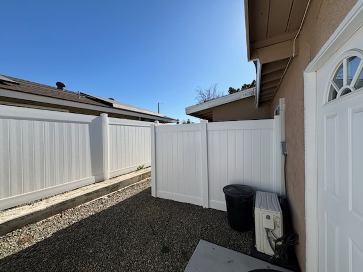 Redlands Apartment: 1455 Laramie Ave