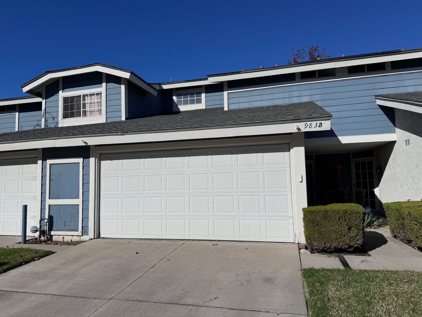 Corona House: 983 Elsa Ct, B