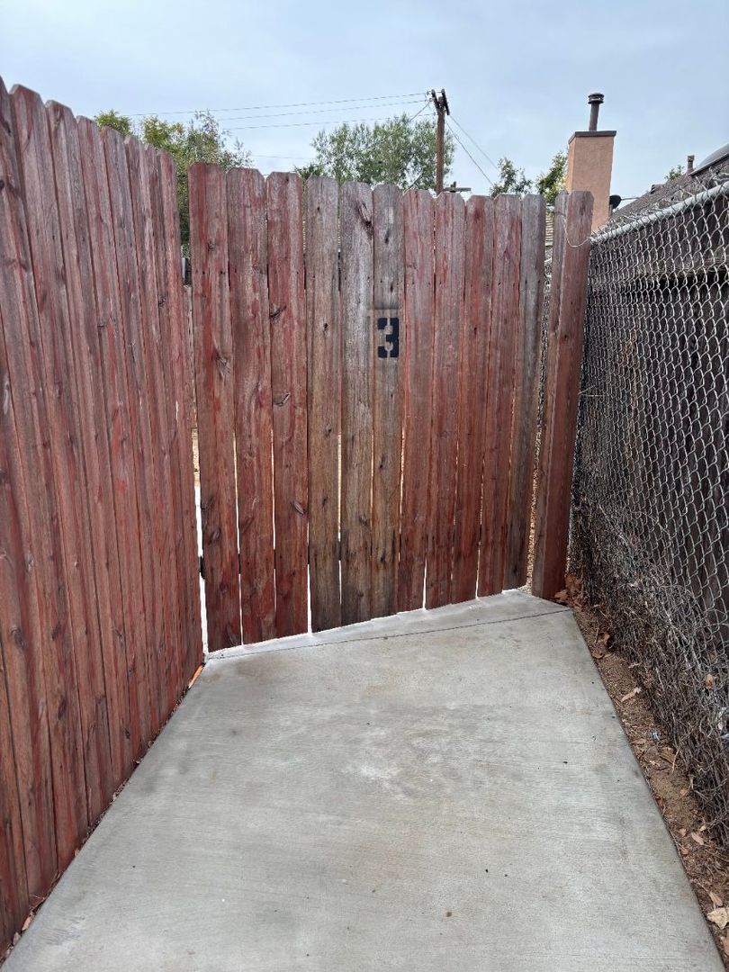 Jurupa Valley Apartment: 5890 Antonia Pl