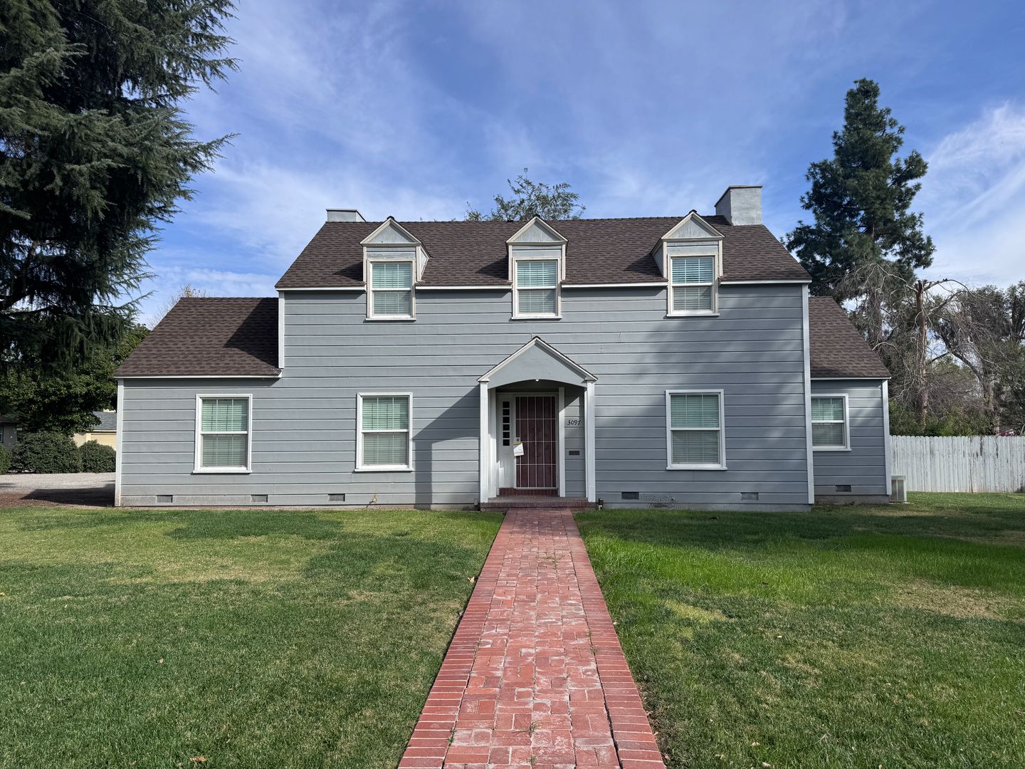 San Bernardino House: 3097 Muscupiabe Dr