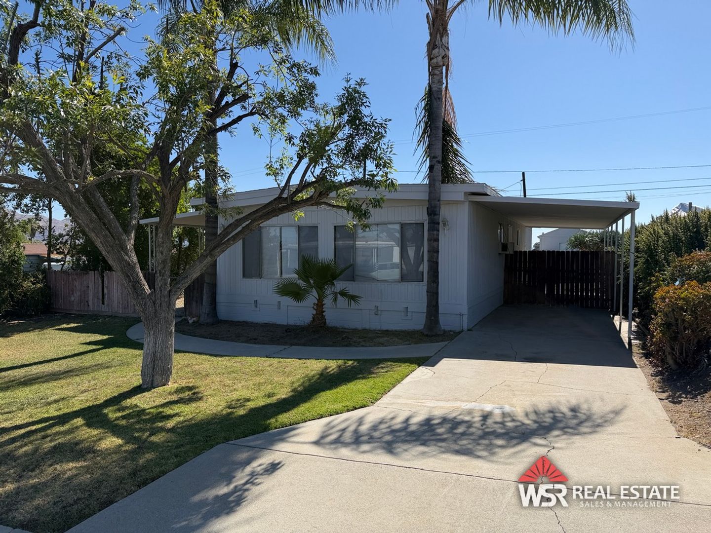 Riverside House: 14110 Vista Grande