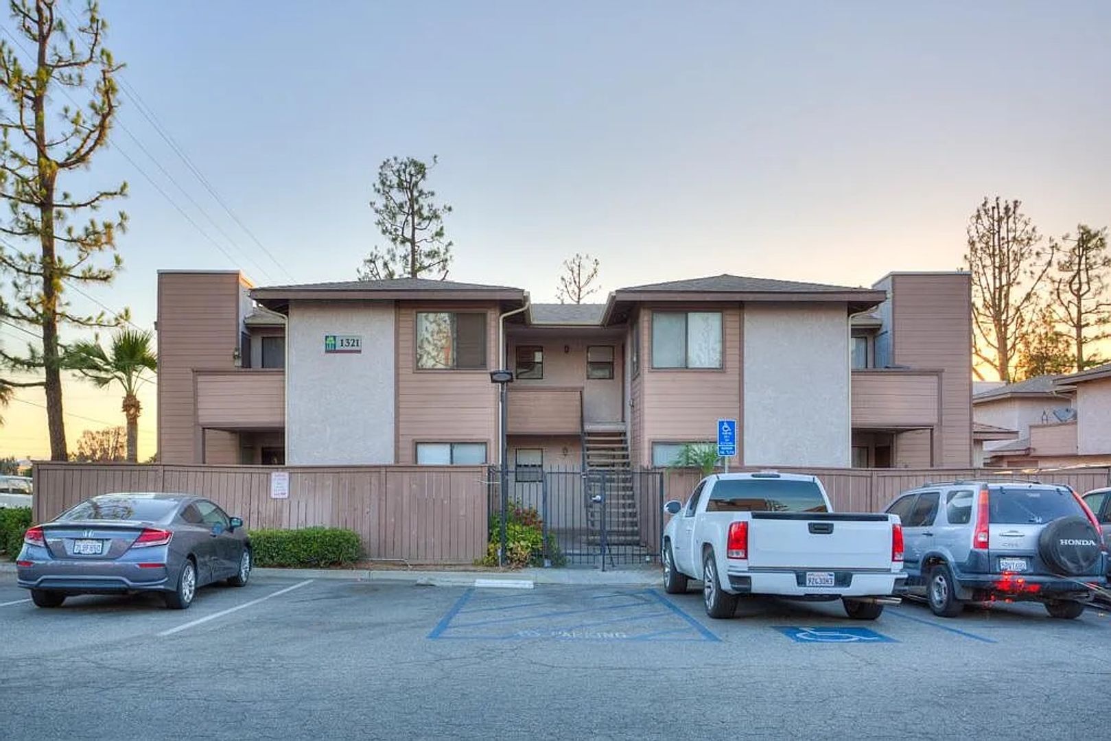 Riverside House: 1321 Massachusetts Ave. Unit 205