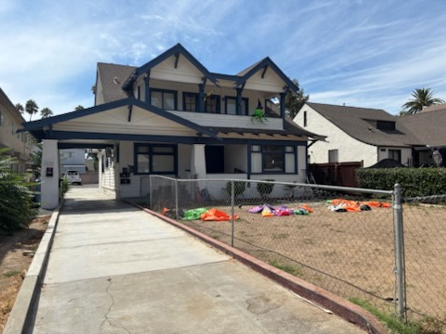 Riverside Apartment: 4338 University Ave