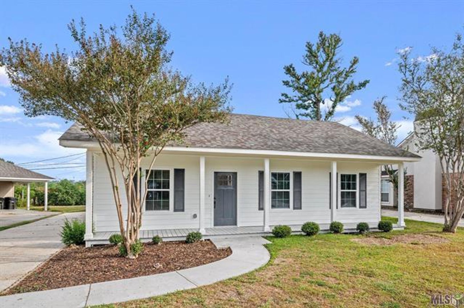 Baton Rouge House: 13411 Country Meadow Ave