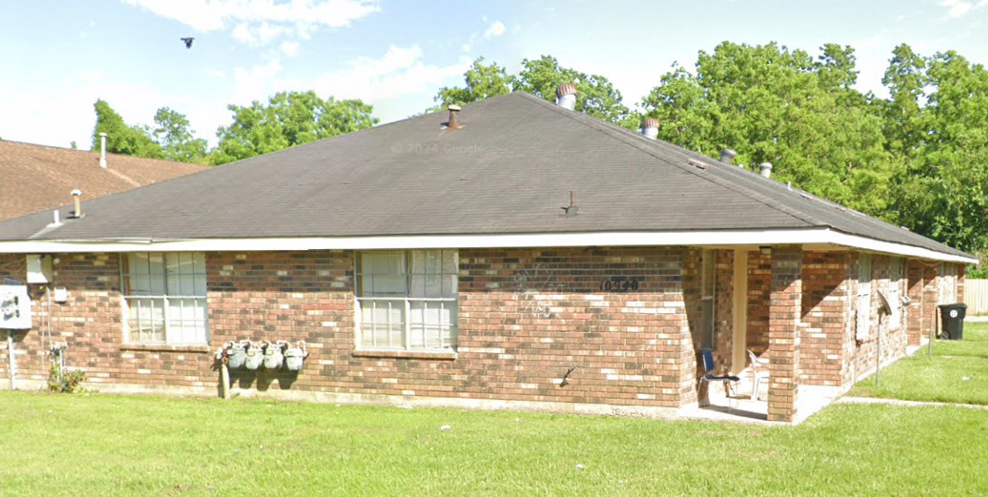 New Orleans Apartment: 10940 Roger Dr