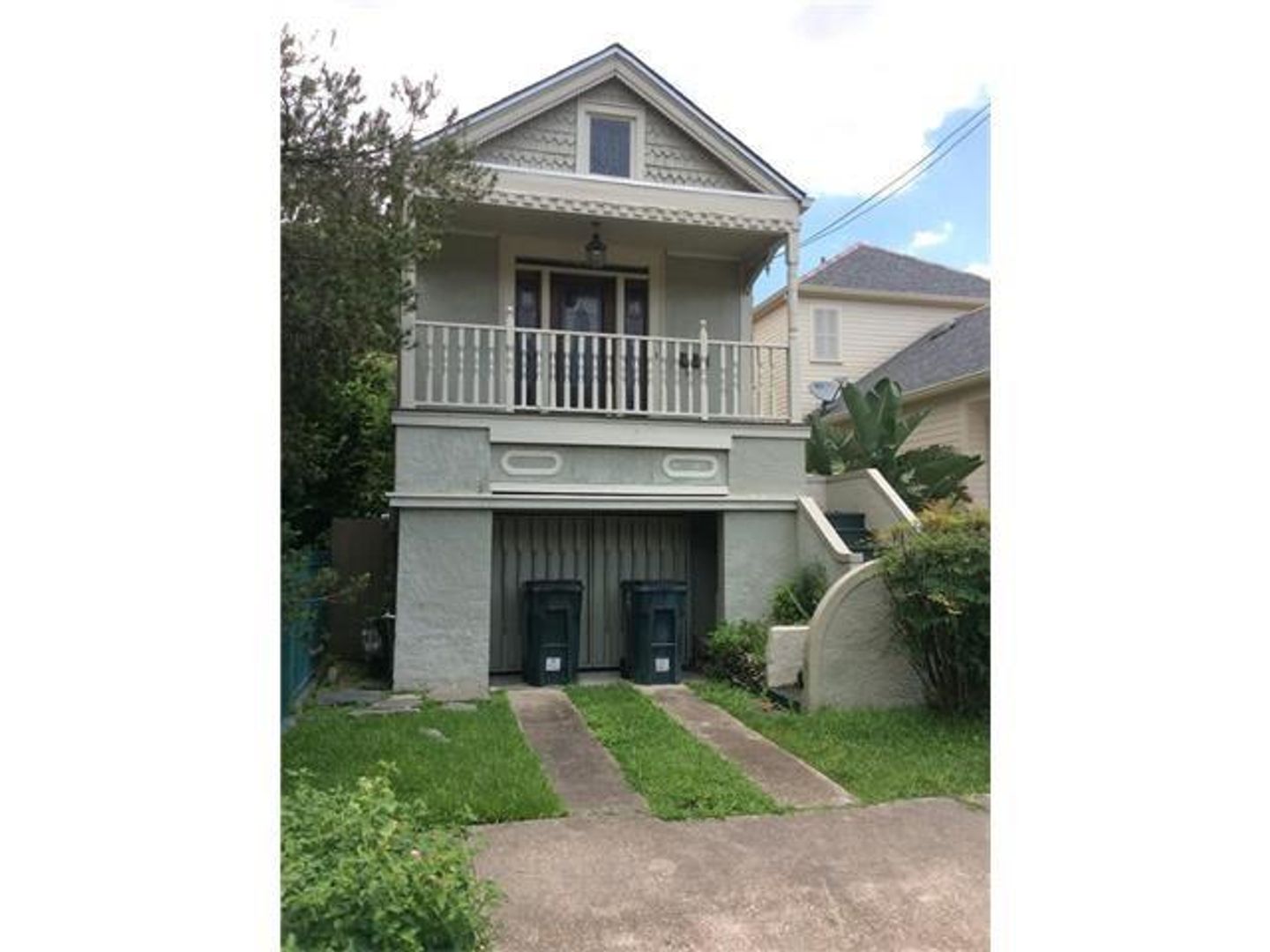 New Orleans Townhome: 6303 Laurel St.