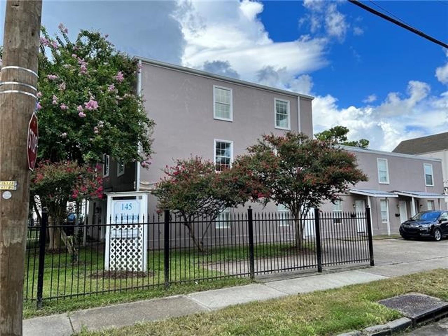 New Orleans Apartment: 145 N. Telemachus St.
