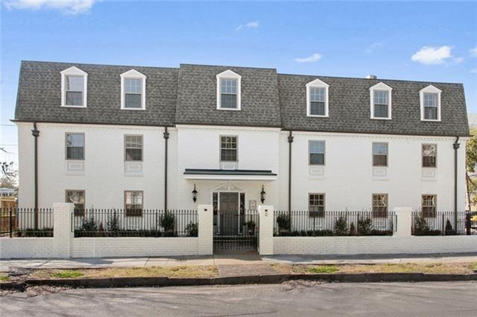 New Orleans House: 1532 St Andrew Unit 208