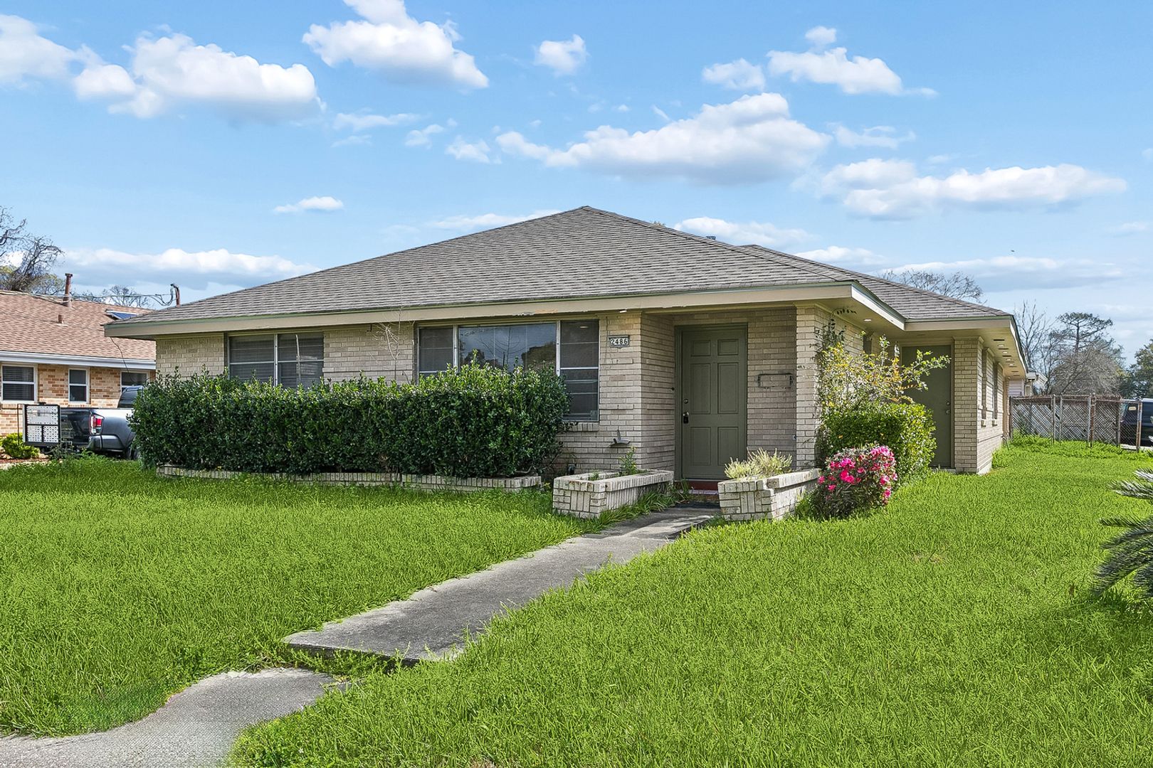 New Orleans House: 2486 Hyman