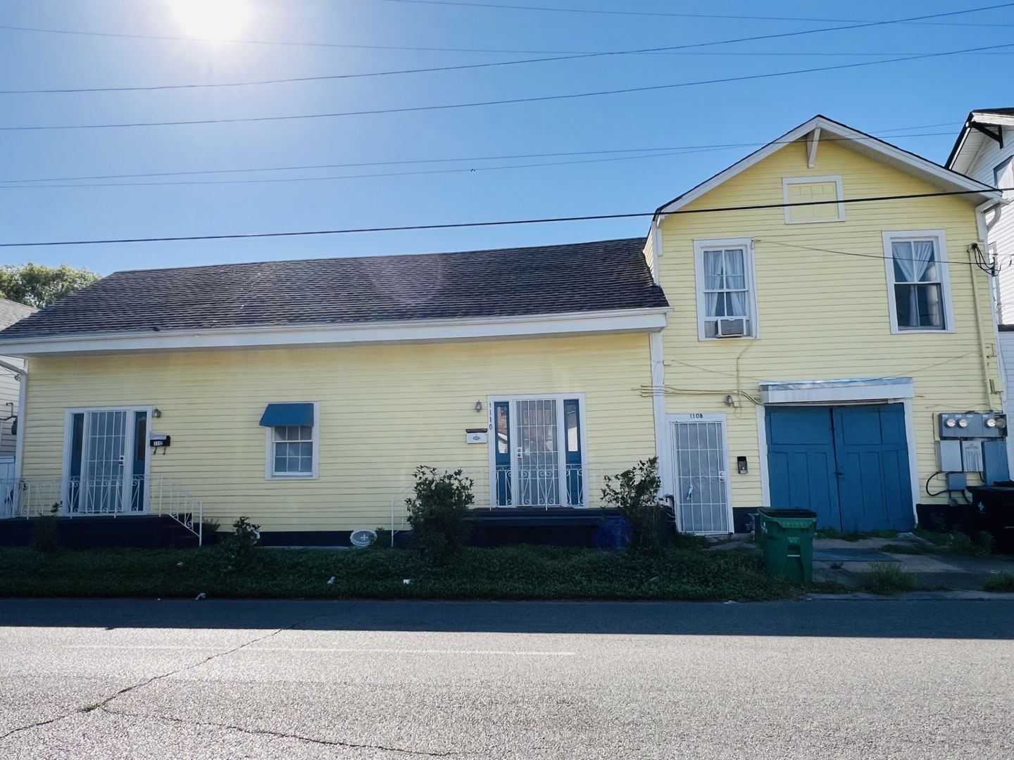 New Orleans Apartment: 1108-1112 N Miro St