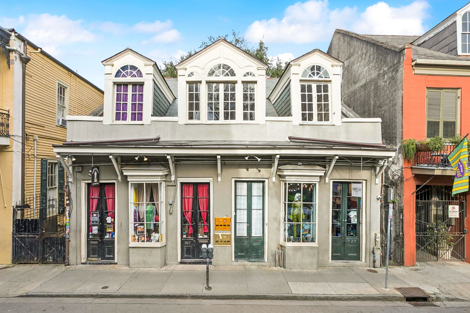 New Orleans Apartment: 925-927 Royal St