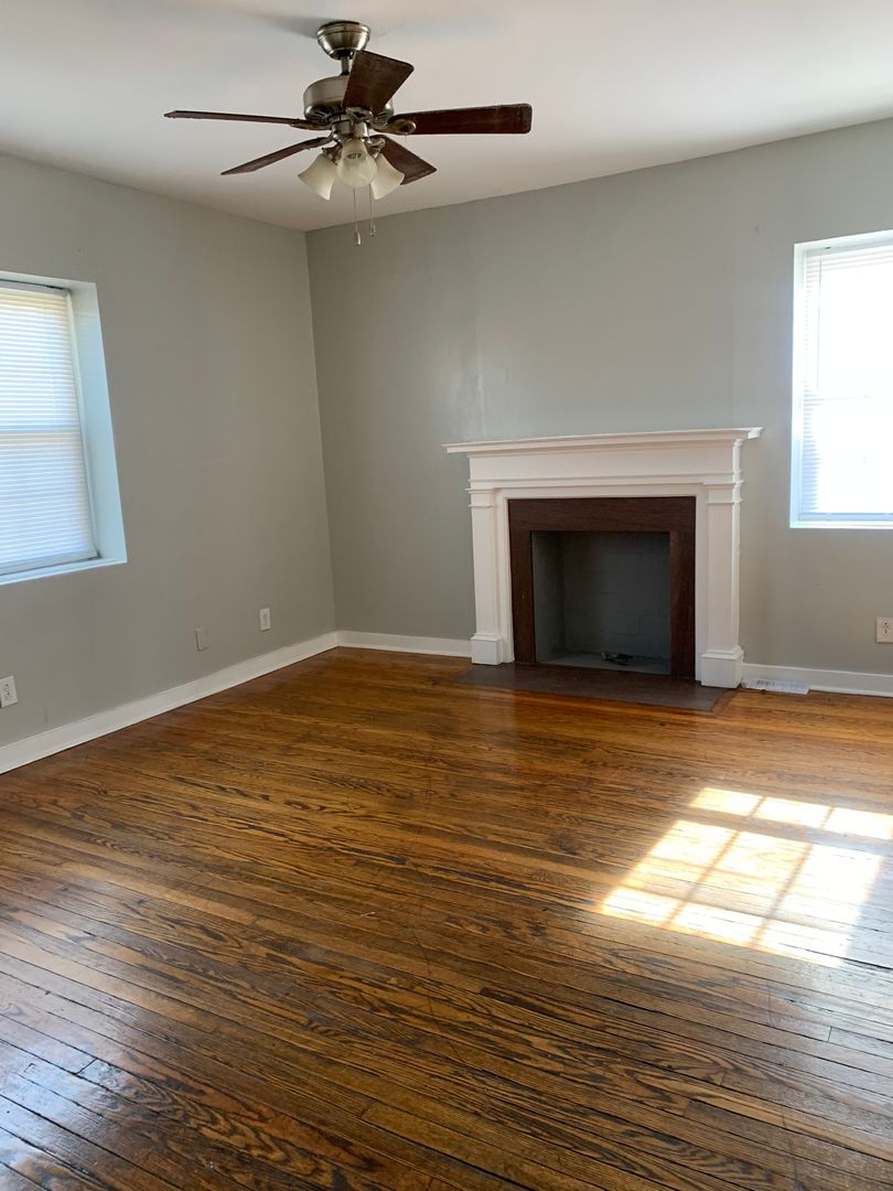 Charleston Apartment: 1509 Jackson Street