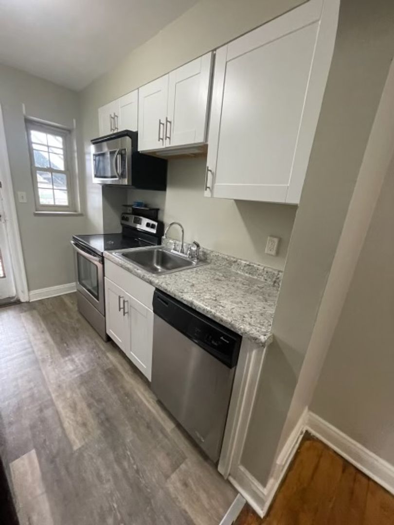 Charleston Apartment: 1507 Jackson Street