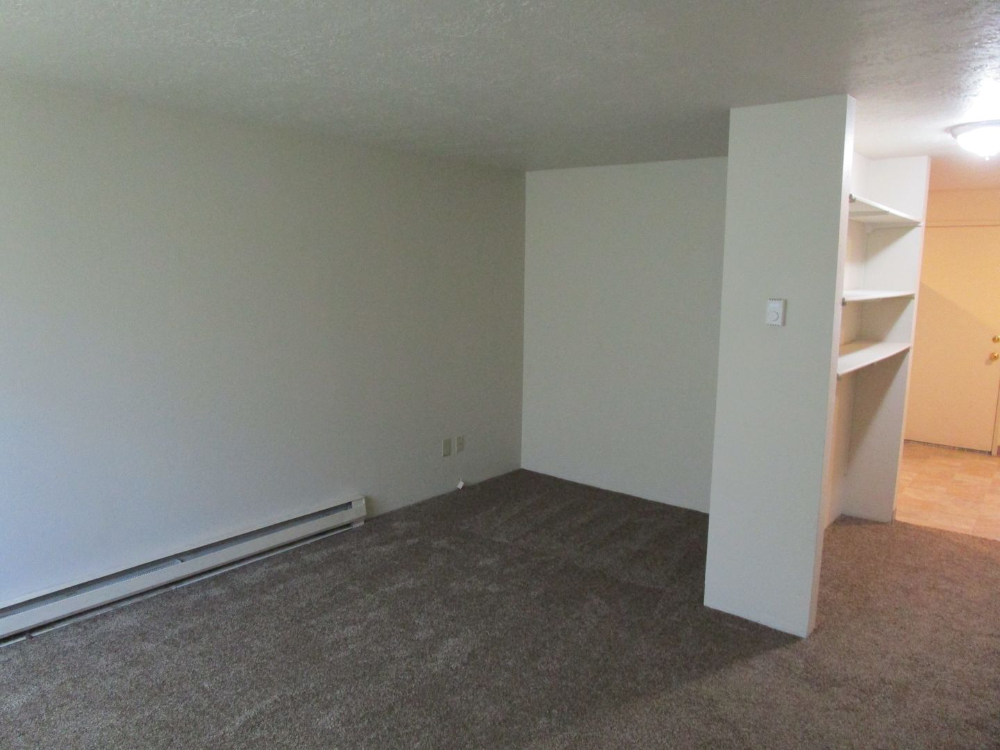 Prineville Apartment: 850 NW 10th St.