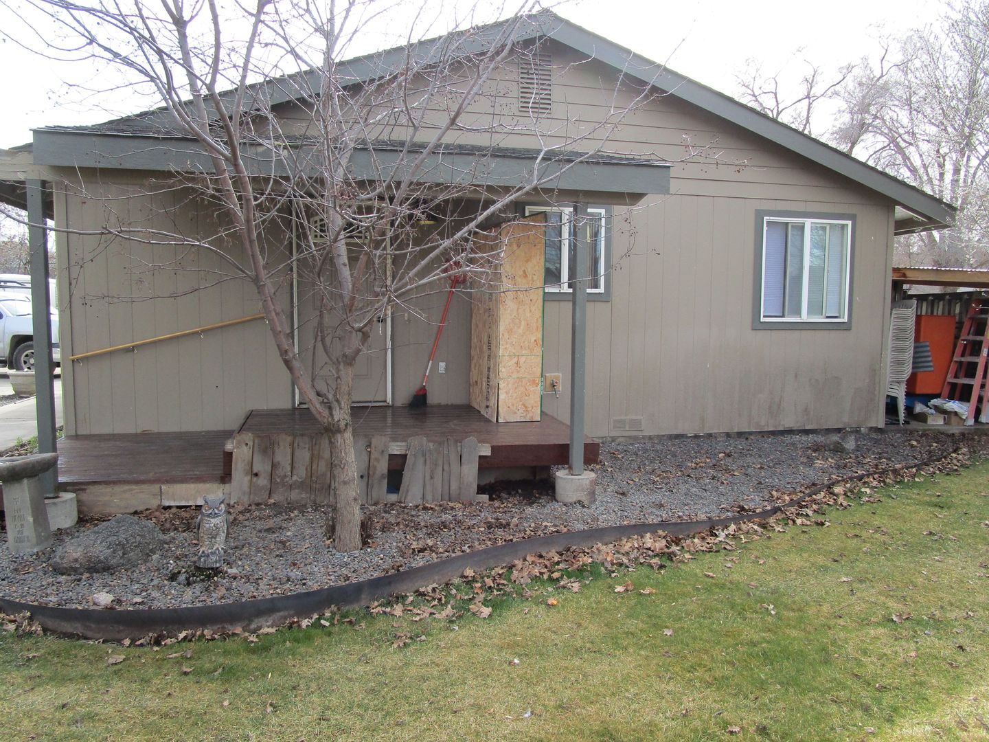Prineville House: 1259 NW Pinkard Lane