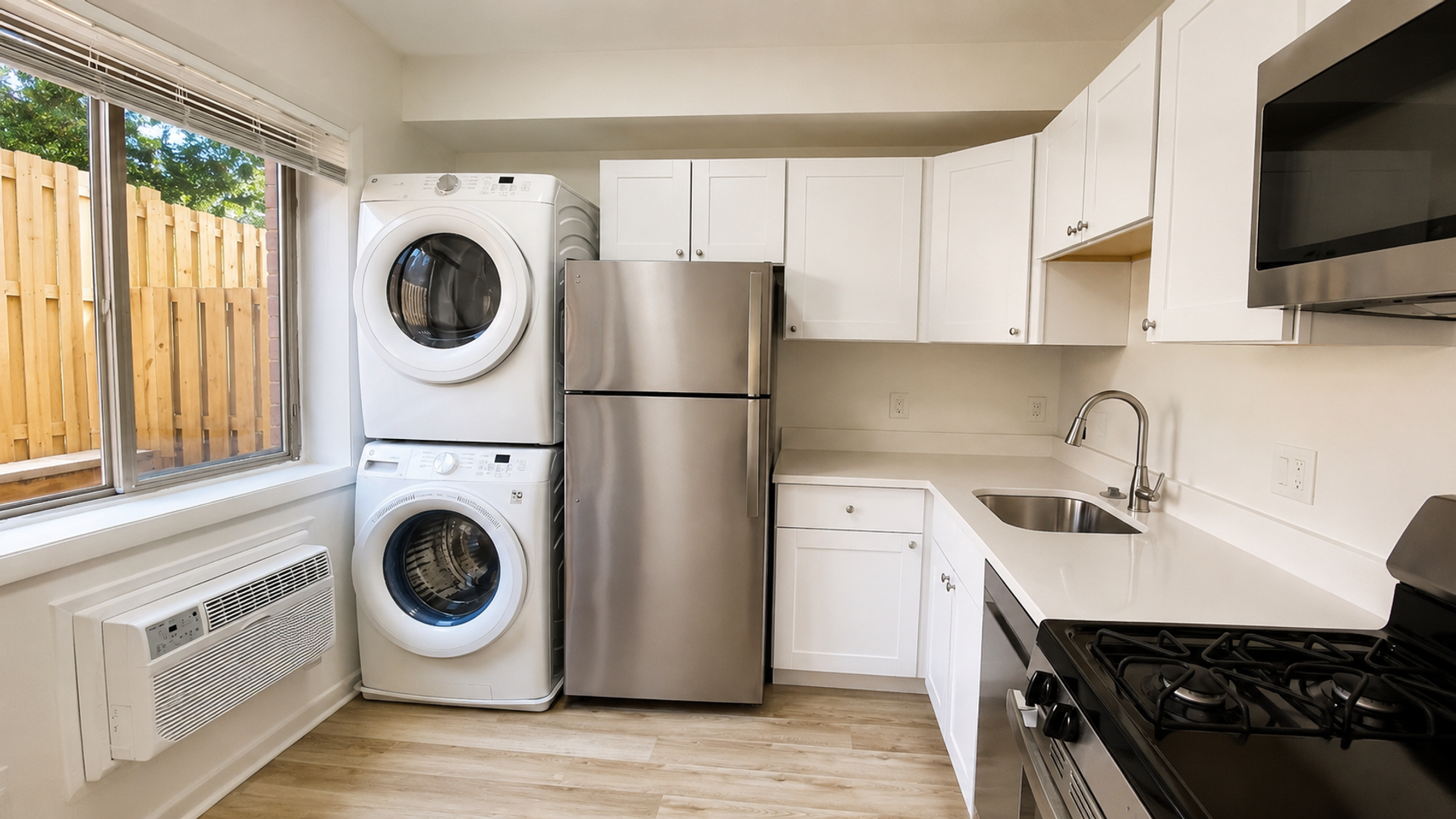 Washington Apartment: 4465 MacArthur Blvd NW