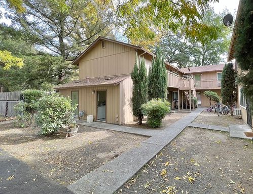 Beautifully Renovated One Bedroom Calistoga Apartment