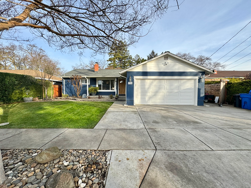 Centrally Located Three Bedroom Napa Home – photo 1
