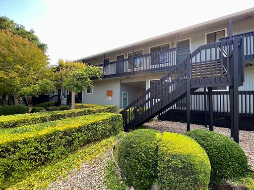 One Bedroom Napa Apartment Close to Downtown