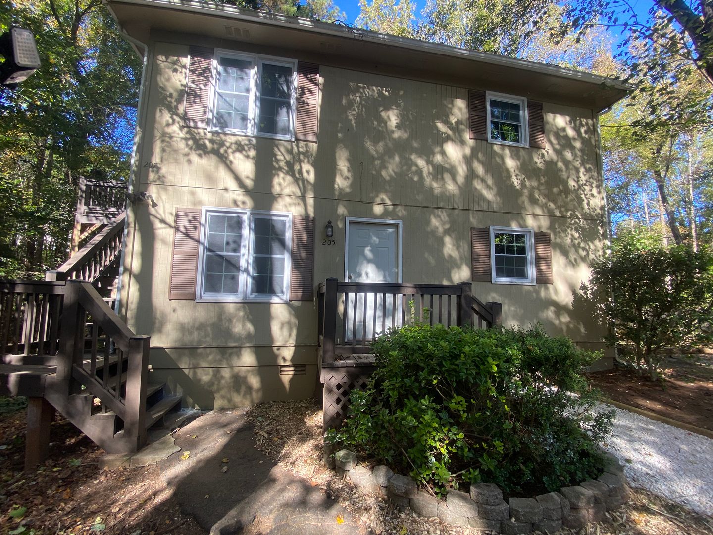 Athens House: 205 Parkridge Drive