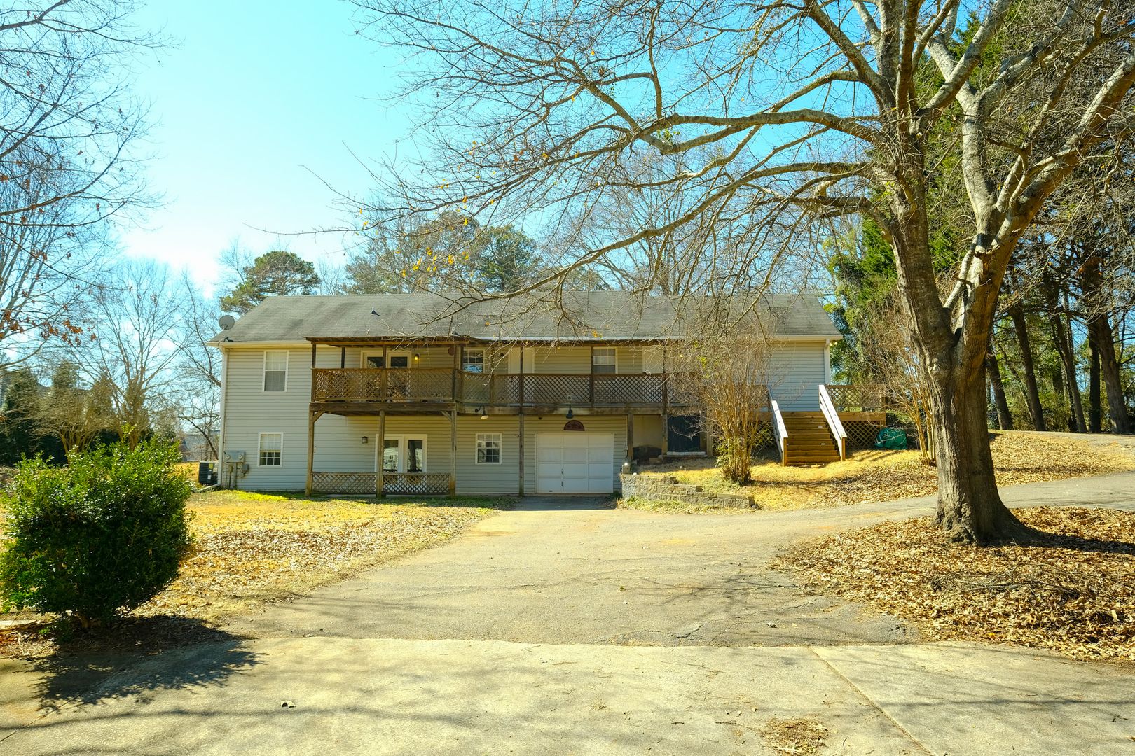 Bogart House: Malcom Bridge Rd