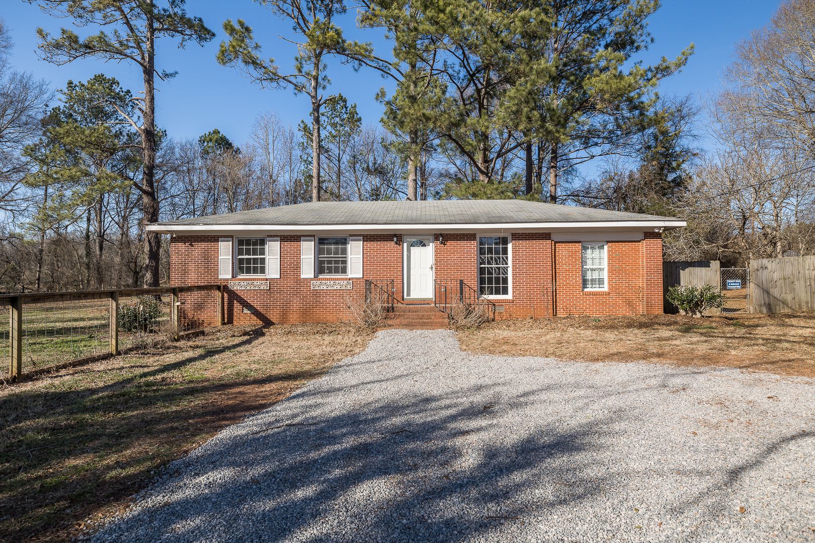 Bishop House: 6301 High Shoals Road